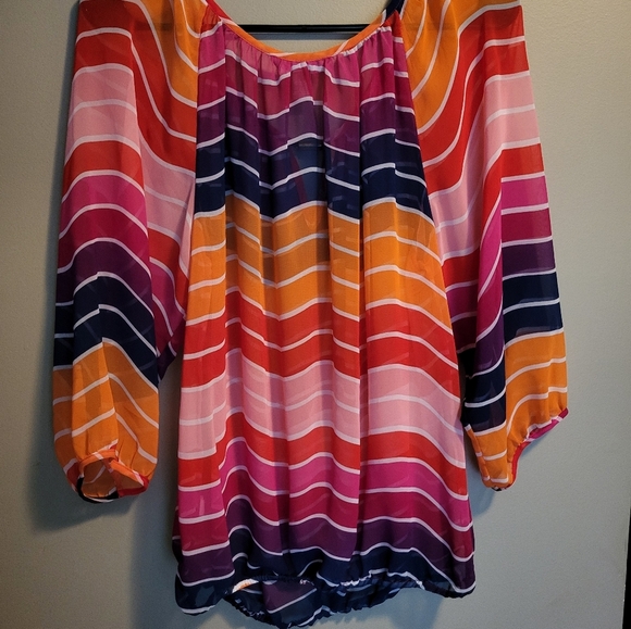 Banana Republic Blouse Size medium - Picture 3 of 4